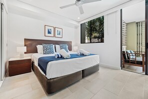 Apartment, 2 Bedrooms, Lagoon View - Apartment 316 at Sea Temple Palm Cove (Palm Cove)