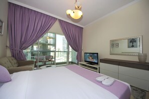 Iron/ironing board, rollaway beds, free WiFi - Piks Key - Burj Al Nujoom (Dubai)