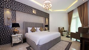 3 bedrooms, iron/ironing board, cribs (free), rollaway beds (surcharge) - Piks Key - Al Nabat (Dubai)