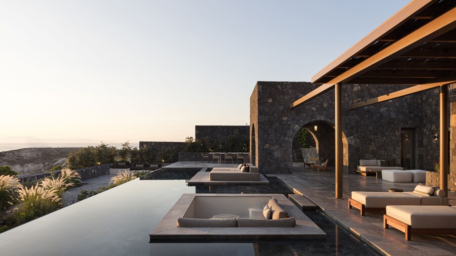 Canaves Epitome - Small Luxury Hotels of the World