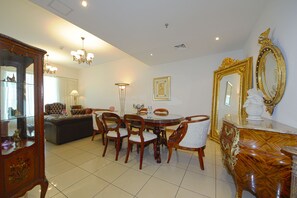 Appartement, 3 slaapkamers | 3 slaapkamers, een strijkplank/strijkijzer, gratis babybedden