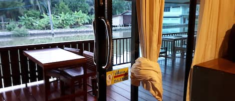 Standard Double Room with River View | Terrace/patio