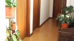 Lorong