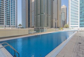 Outdoor pool - Piks Key - Dubai Marina Heights (Dubai)