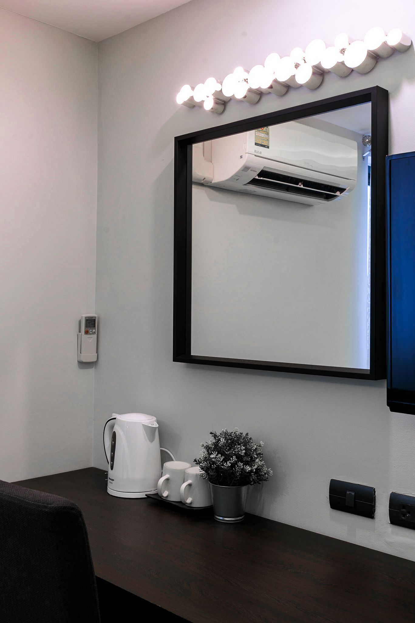 superior twin room | room amenity