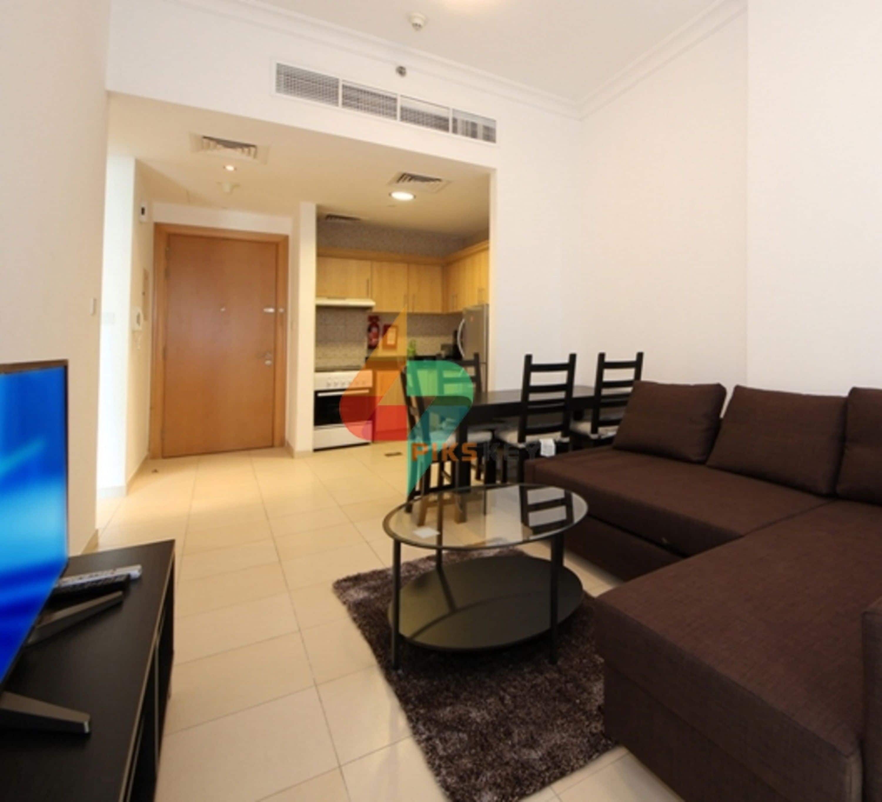 อพาร์ทเมนท์, 1 ห้องนอน (No. 207) | ห้องนั่งเล่น | ทีวีจอแอลอีดี