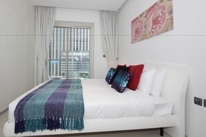 1 bedroom, iron/ironing board, free cots/infant beds, rollaway beds - Piks Key - West Avenue (Dubai)