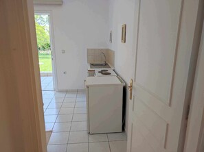 Superior Double Room | In-room dining
