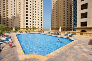 Outdoor pool - Piks Key - Bahar 1 (Dubai)
