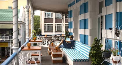 Urban Hive Backpackers