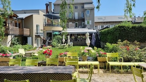 Exterior - Logis Hôtel Restaurant de la Poste (Tence)