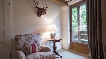 Apartment (Gentiane) | Ruang tamu | TV skrin rata, stesen dok iPod