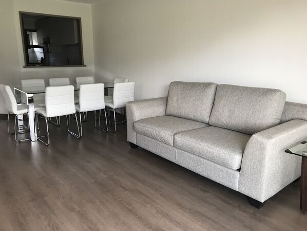 Family House, 3 Bedrooms, Private Bathroom | Living room