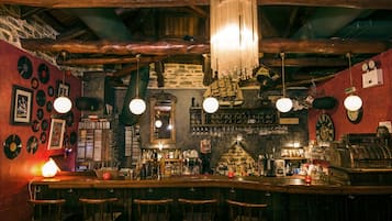 酒吧(店内)