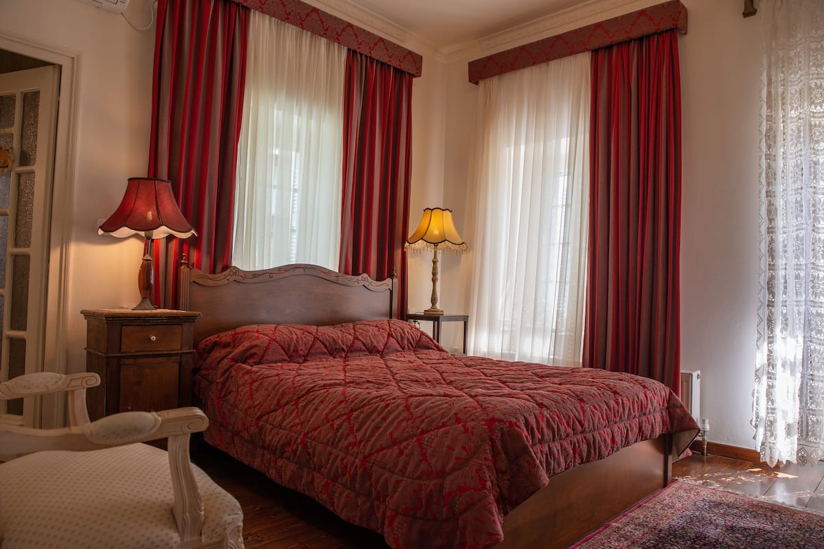 Chambre Deluxe double | 1 chambre, literie de qualité, décor unique, ameublement unique