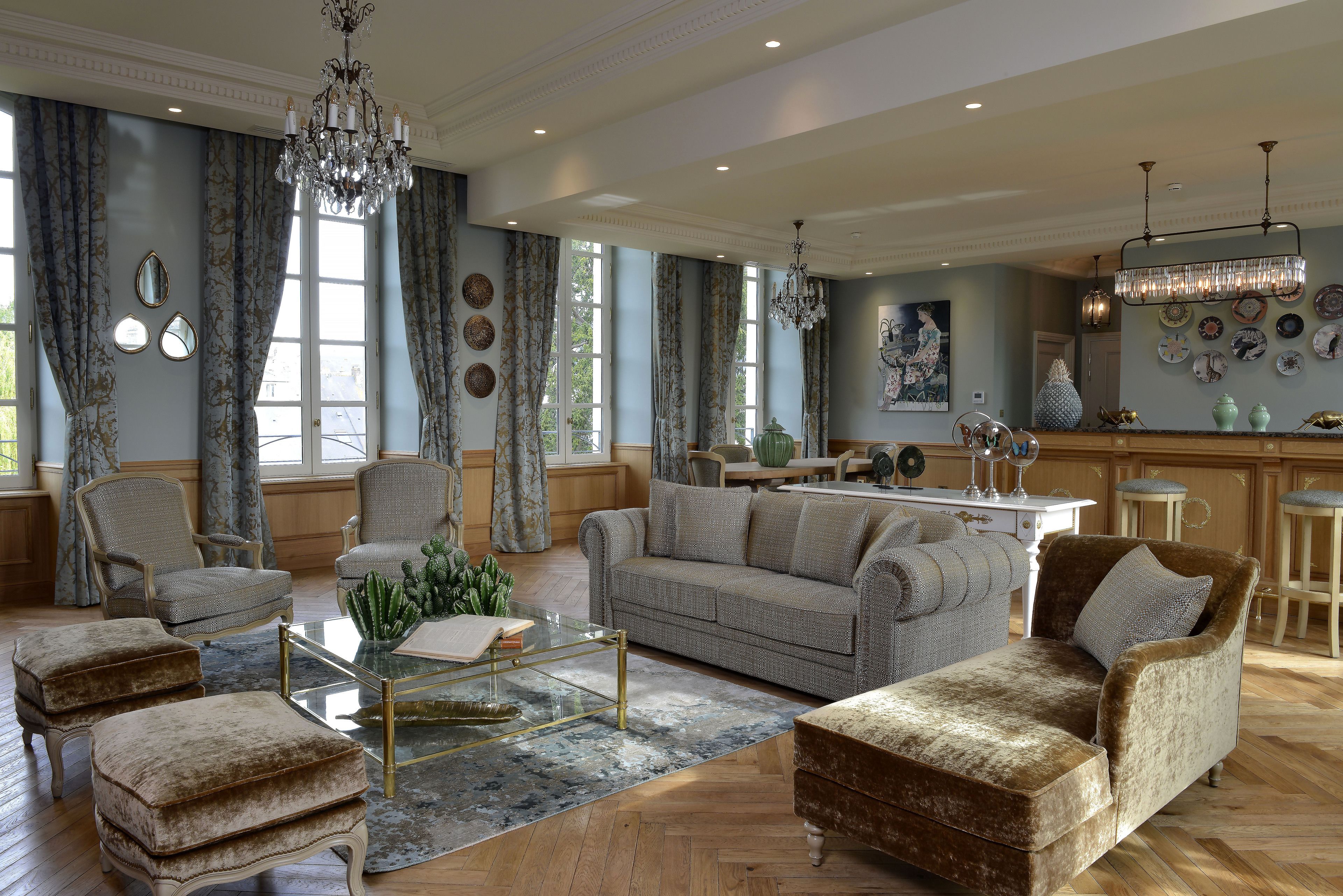 Presidential Suite, 2 Bedrooms, Accessible | Living area | Flat-screen TV, MP3 dock