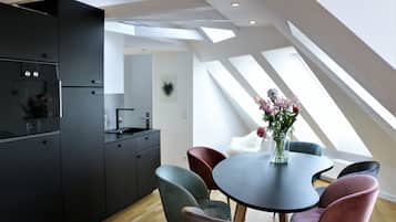 Duplex, Multiple Beds, Non Smoking (CIty-Loft am Park) | Private kitchen