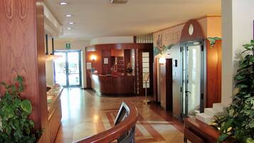Hall
