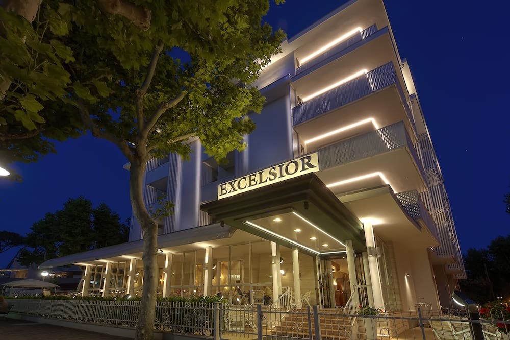 Hotel Excelsior