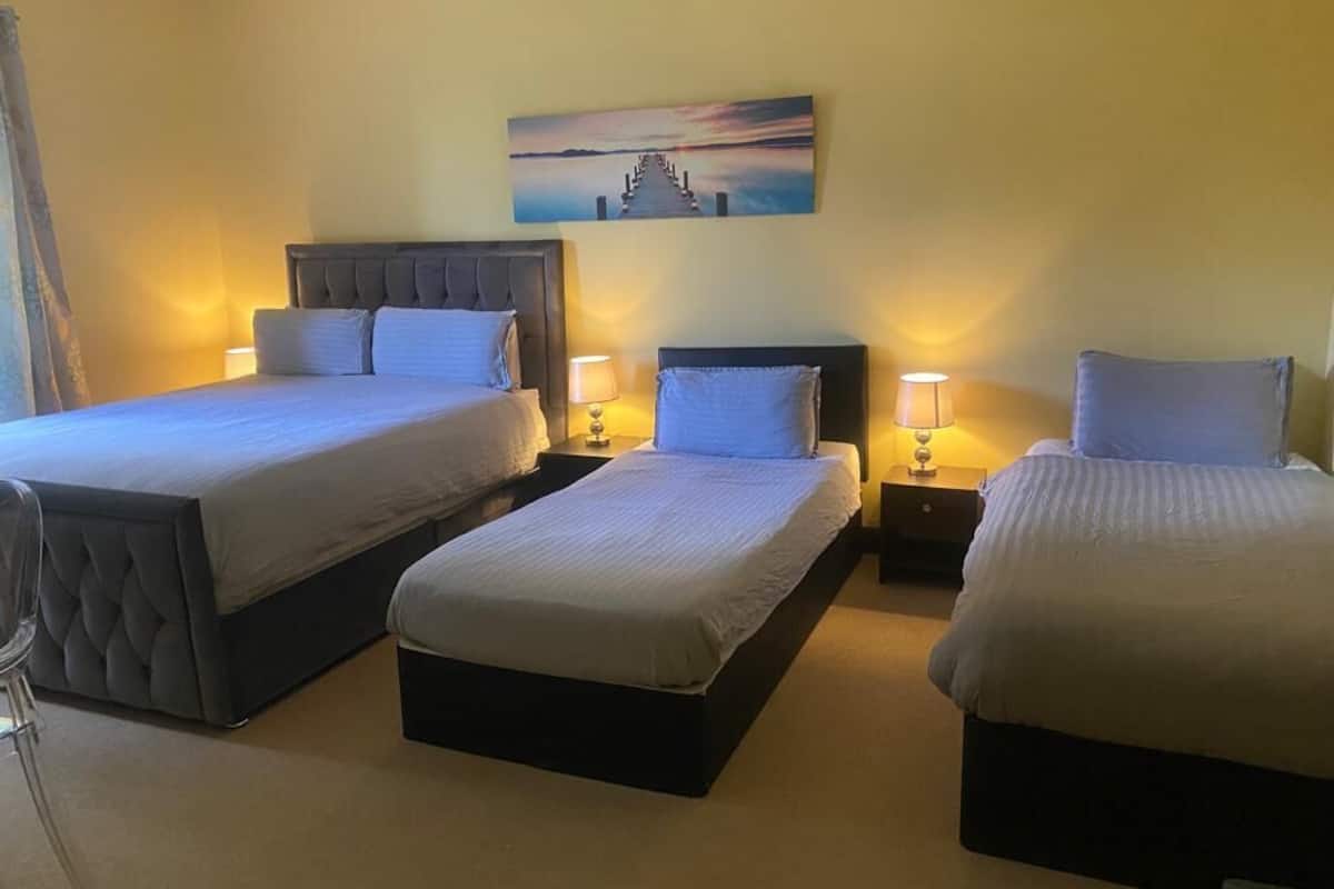 Deluxe Quadruple Room