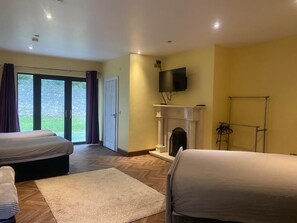 Business-Vierbettzimmer