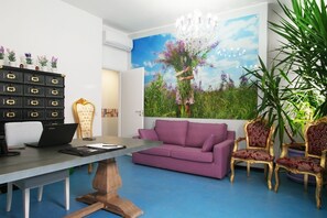 Reception - Milano Ostello (Milan)