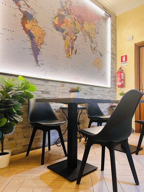 Restaurant - Funny Palace Hostel (Rome)
