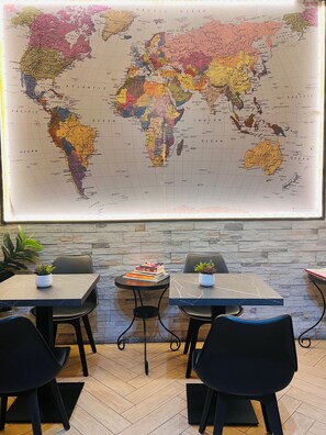 Restaurant - Funny Palace Hostel (Rome)