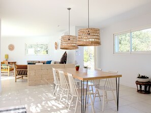 Comfort tweepersoonskamer, privébadkamer, uitzicht op tuin (ES VEDRÀ Aux Baléares) | Restaurant