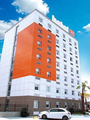 Exterior - Hotel Hi! Queretaro (Querétaro)