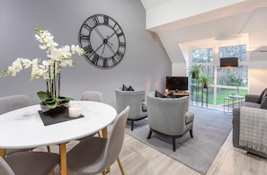 Free WiFi - Minsters Reach Holiday Apartments (York)