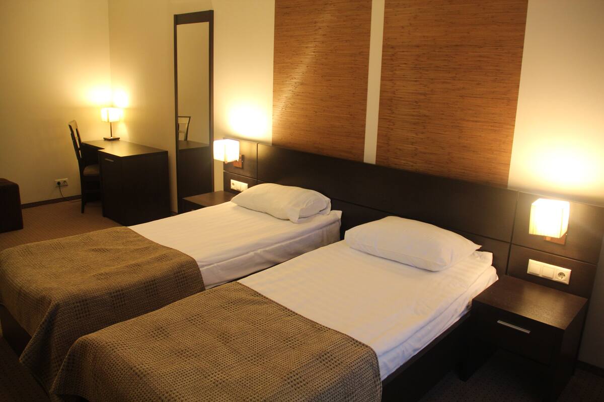 Luxury Suite, 2 Bedrooms | Desk, blackout drapes, cribs/infant beds, free WiFi