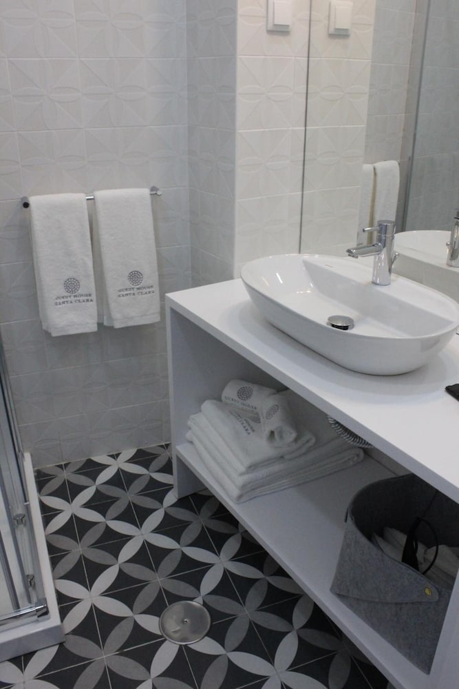 Guest House Santa Clara - Coimbra by null