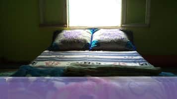 Blackout curtains, rollaway beds
