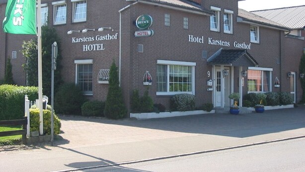Front of property - Karstens Gasthof (Nordhastedt)