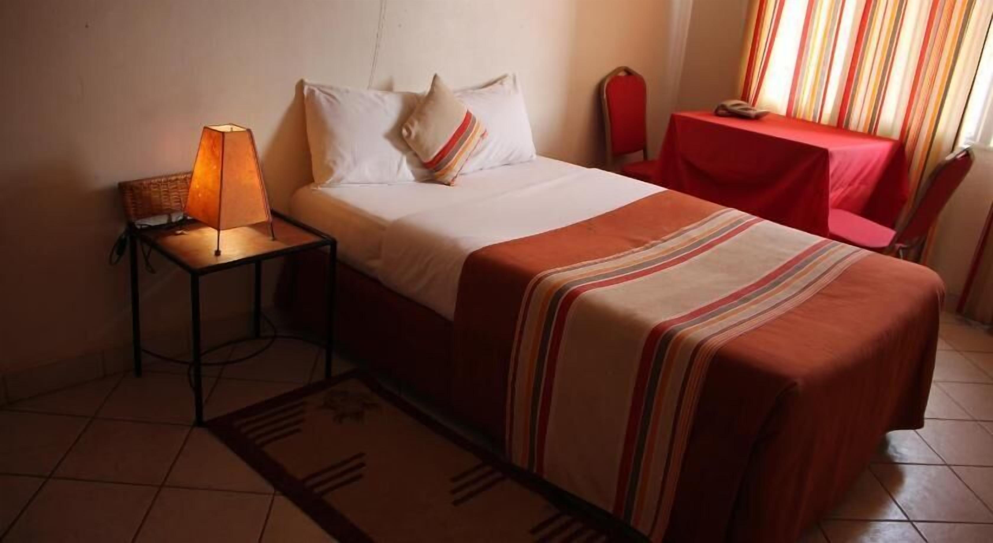 Desk, iron/ironing board, free WiFi
