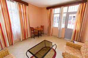 Living area - Kings Hospitality Centre (Kigali)