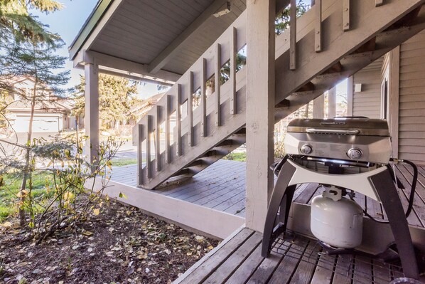 Condo, 2 Bedrooms (Snowcreek #613 Phase IV) | BBQ/picnic area - Snowcreek 613 Phase IV (Mammoth Lakes)