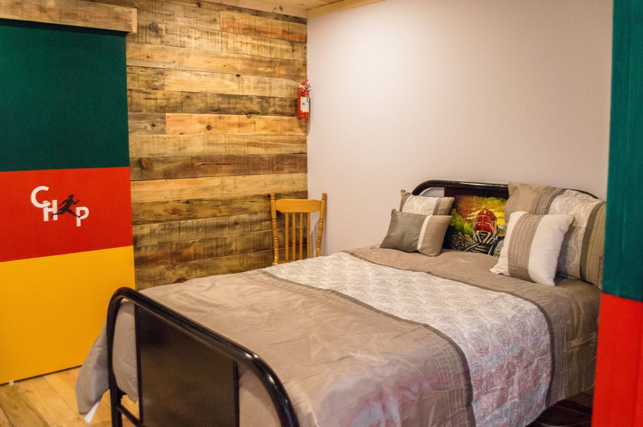 standard room, 1 double bed | iron/ironing board, free wifi, bed sheets