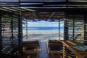 Design Room, Ocean View | Minibar, in-room safe, iron/ironing board, free WiFi - 99 Surf Lodge (Tola)