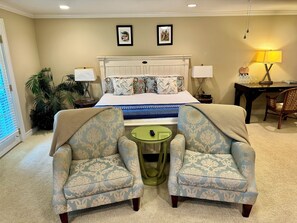 Suite, 1 King-Bett, eigenes Bad, Seeblick