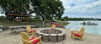 The B & B at Queenslake