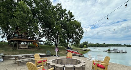 The B & B at Queenslake