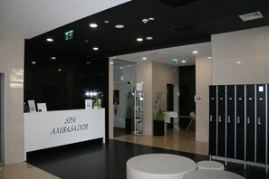Sauna, Dampfbad, Körperbehandlungen, Gesichtsbehandlungen