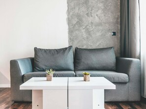 Executive Room, 1 King Bed with Sofa bed, Balcony