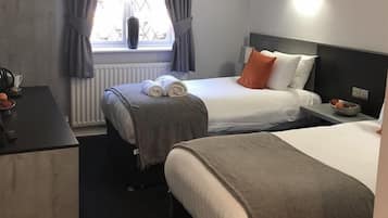 Twin Room, Private Bathroom | Free WiFi