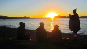 On the beach - Muña Wasi & Lodge (Isla Amantani)