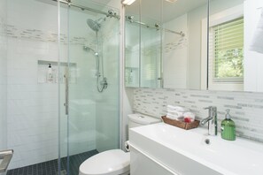 Hair dryer, towels
