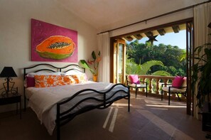 5 bedrooms, iron/ironing board, travel crib, free WiFi