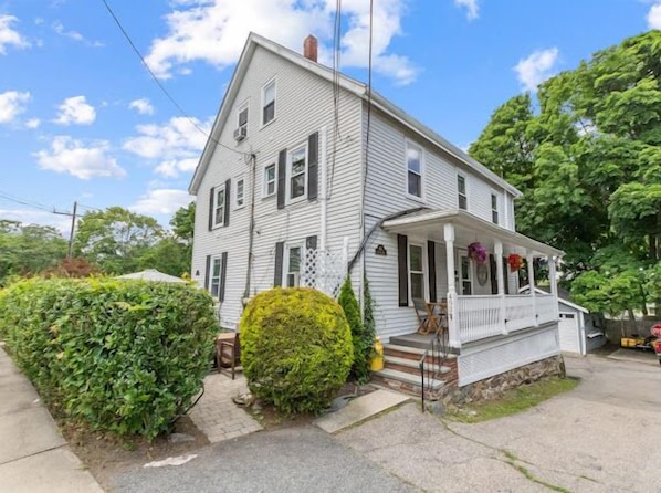 المنشأة من الخارج